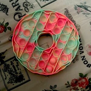 It’s pink and teal